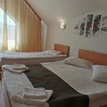 Pensiunea Hora Affittacamere 3*